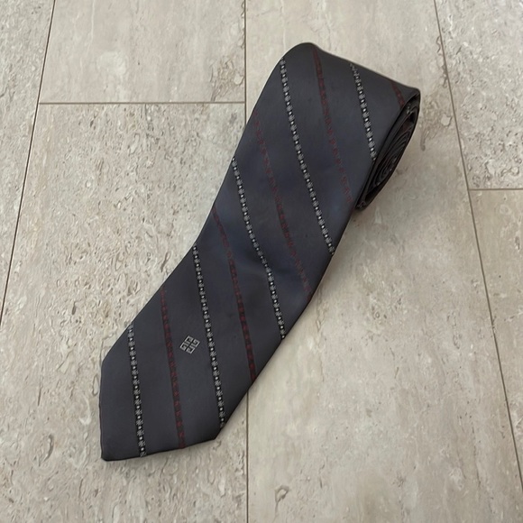 Givenchy Asymmetrical Stripe Suit Tie Silk Blend Grey Burgundy - Picture 1 of 4
